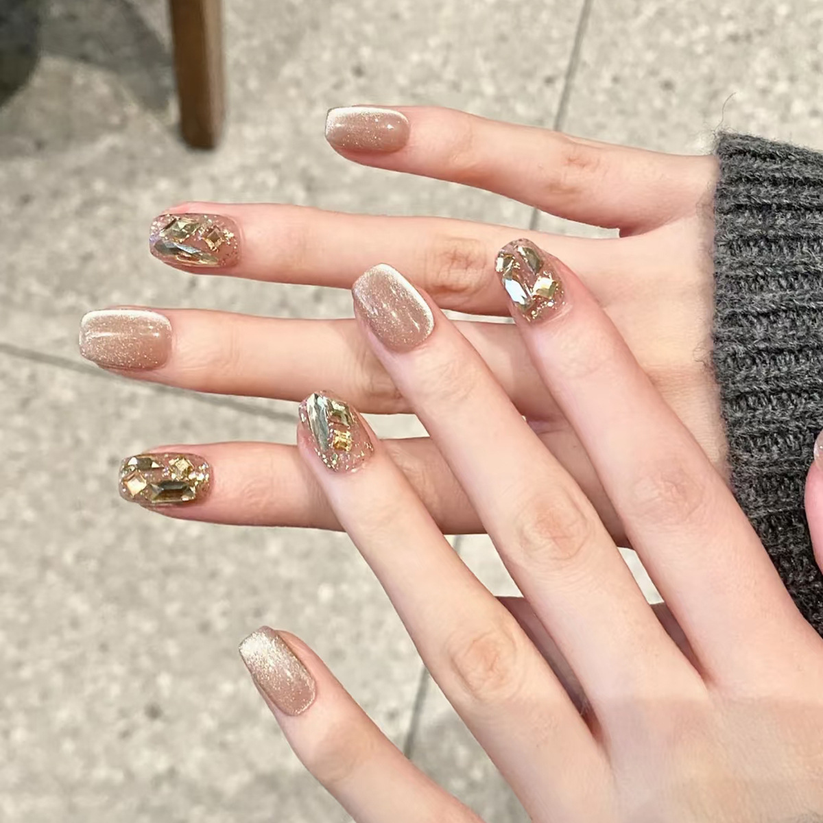 Nail Art Inspo - 24 Stück Katzenauge Handgemachte Künstliche Fingernägel