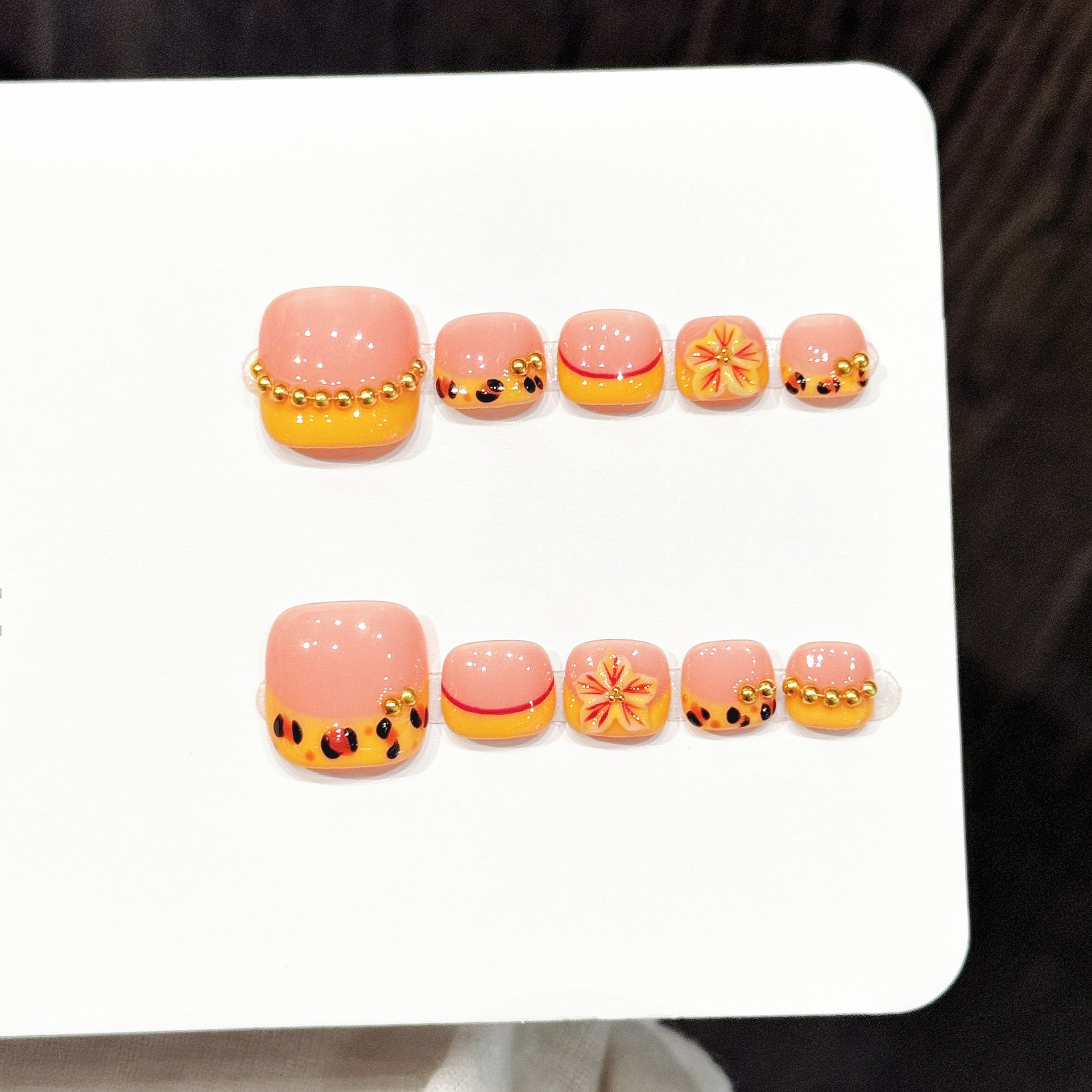 10 Stück handgefertigte, gepre – Nail Art Orange Bewertung und Preis