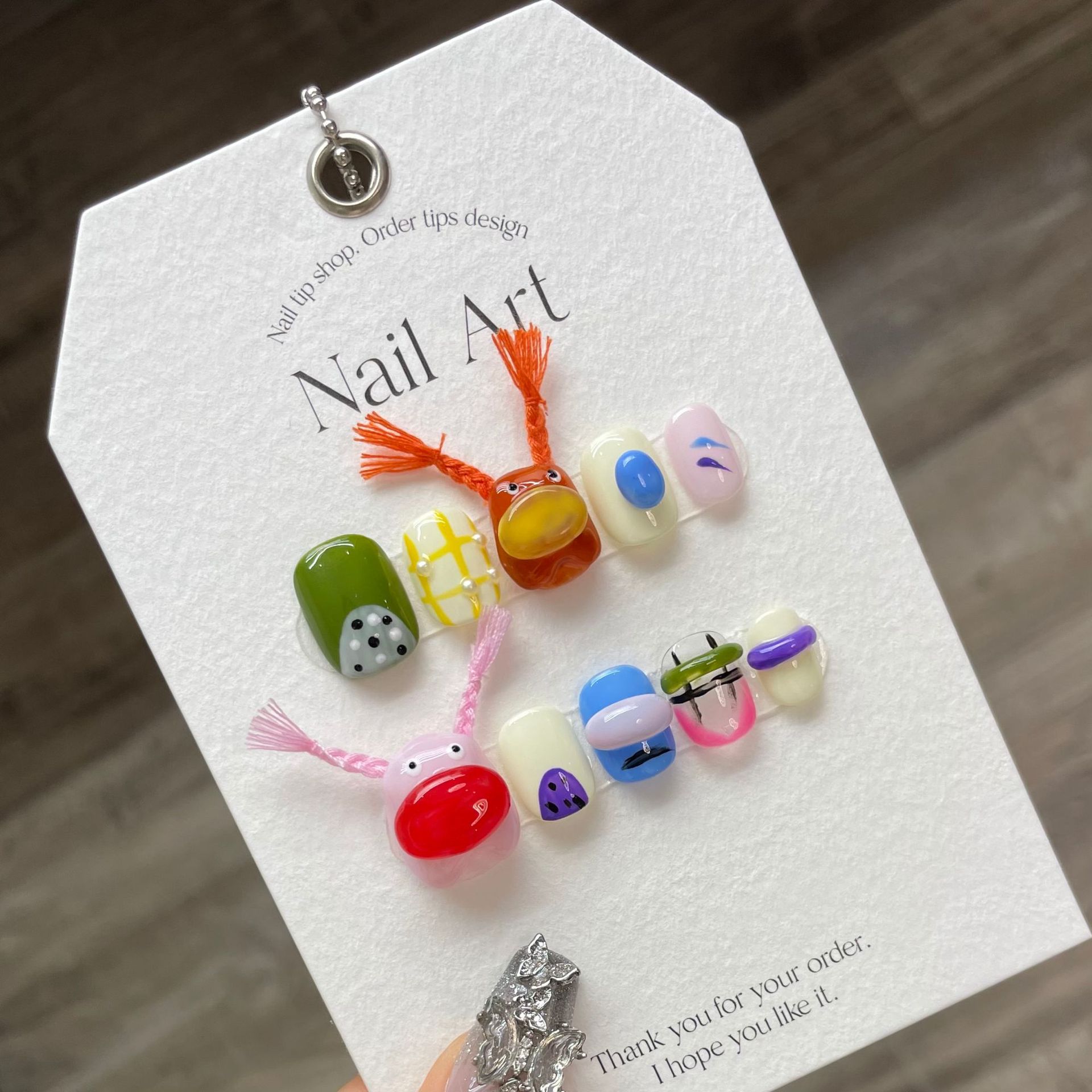 10 Stück luxuriöse handgeferti – Nail Adhesive Tab Bewertung und Preis