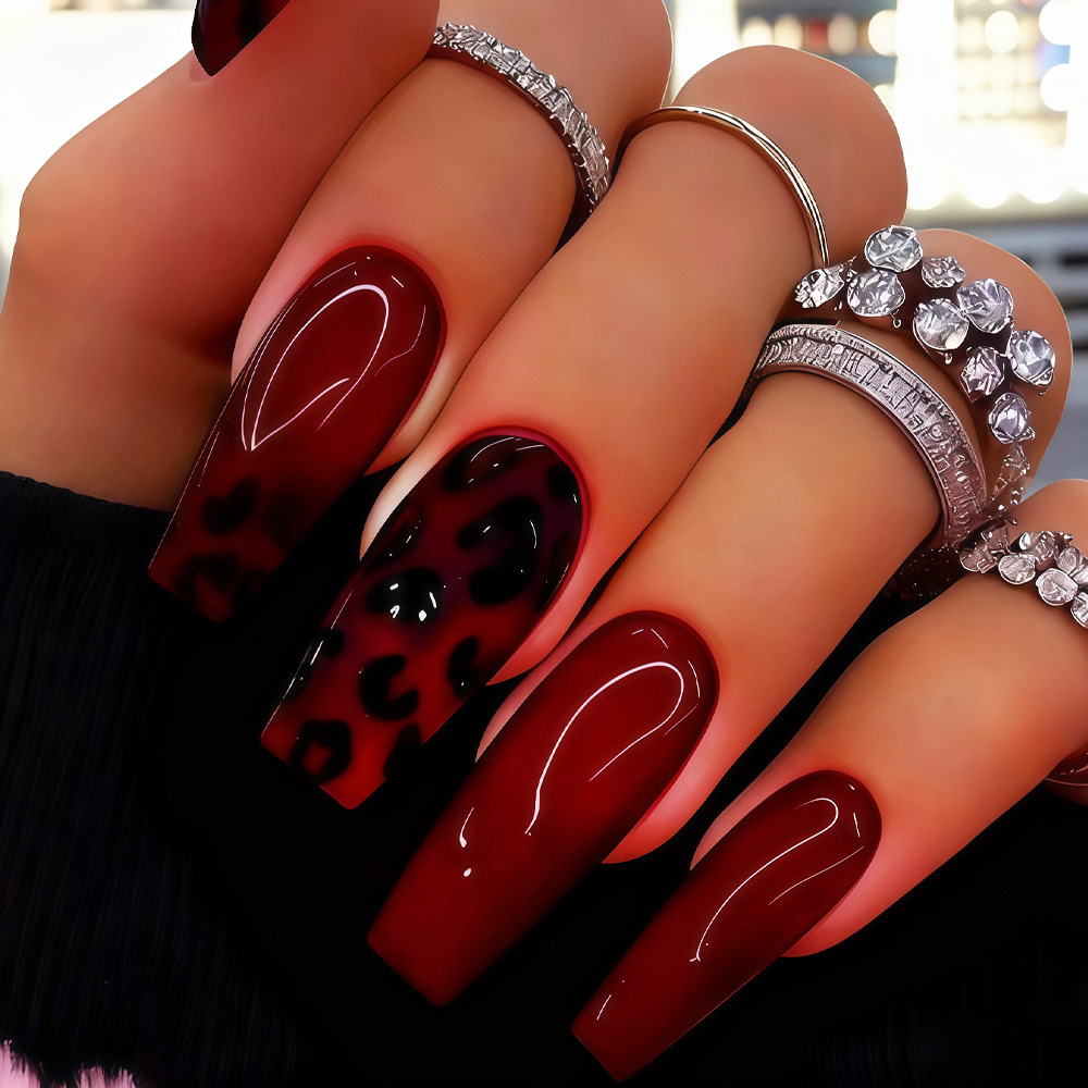 Mittlere künstliche Nägelspitz – Nail Art Leopard Bewertung und Preis